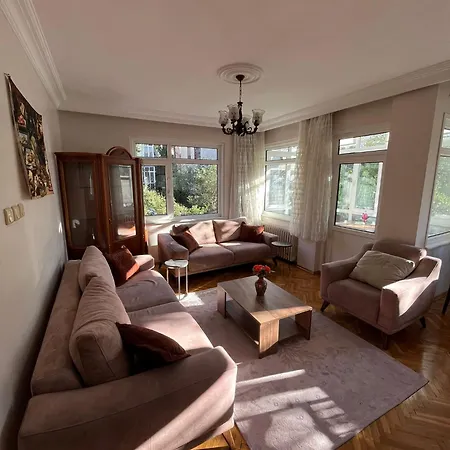 Acibadem Kadikoey 公寓